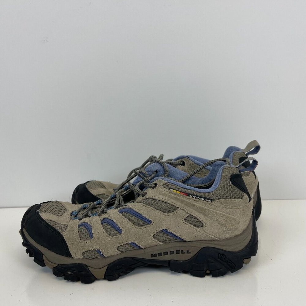Merrell Woman’s Taupe and Blue Hiking Sneakers